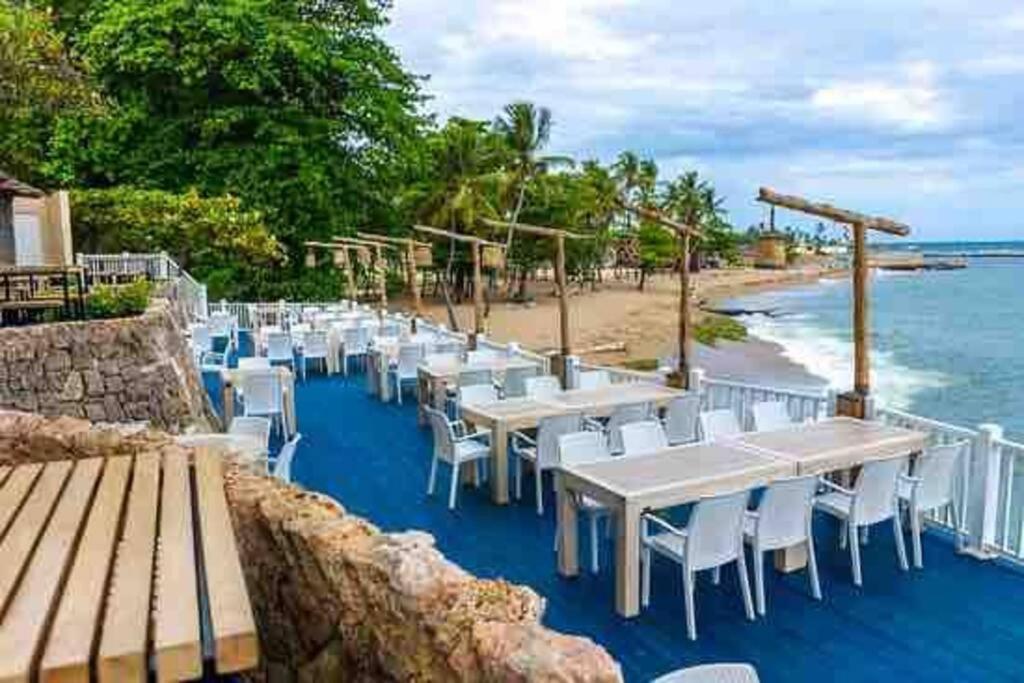Cerca Del Mar, Obelisco Hembra Y Zona Colonial Santo Domingo Bagian luar foto
